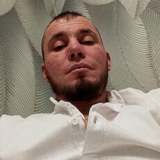 Михаил, 35, Суджа