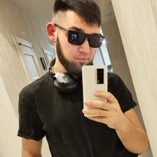 Валерий, 23, Курильск