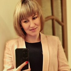 Варя, 42, Озёрск (Калининградская область)