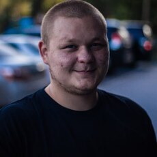 Аркадий, 26, Сим