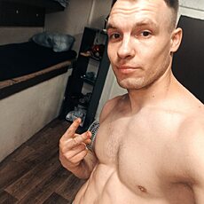 Денис, 28, Кораблино