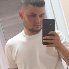 Игнат, 24, Бирск