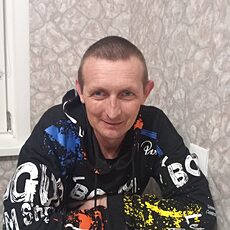 Витя, 39, Назарово