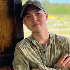 Вениамин, 23, Севск