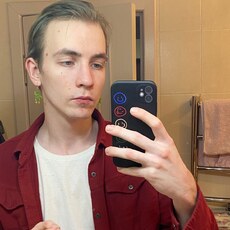 Леонид, 22, Качканар