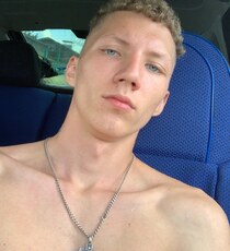 Артемий, 19, Грязовец
