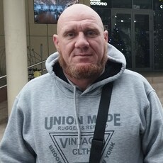 Вова, 42, Перевальск