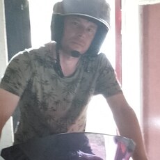 Лев, 35, Новый Уренгой