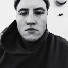 Толя, 21, Ивангород