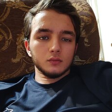 Лёва, 23, Бердянск