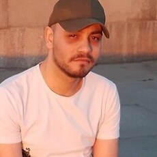 Афаня, 26, Амвросиевка