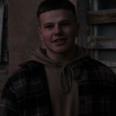 Афанасий, 22, Камень-на-Оби