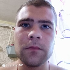 Артём, 26, Заполярный