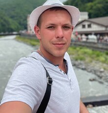 Кирилл, 28, Болгар