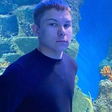 Валерий, 24, Геническ