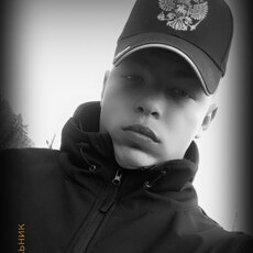 Леонид, 20, Балашиха
