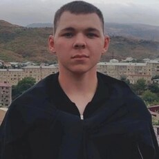 Николай, 24, Буйнакск