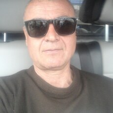 Виталий, 53, Волхов