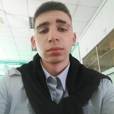 Мирослав, 19, Бобров