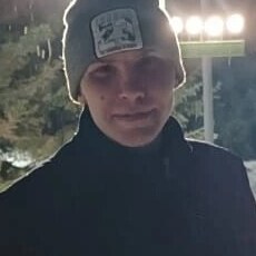 Иван, 31, Пересвет