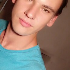 Эдуард, 23, Чегем