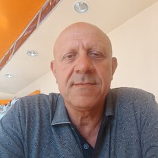 Виталий, 62, Челябинск