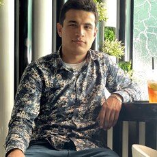 Афанасий, 25, Нурлат