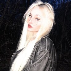 Снежа, 20, Коммунар