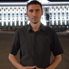 Вадим, 39, Новоуральск