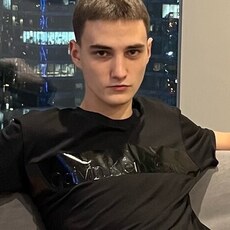 Филя, 21, Удомля