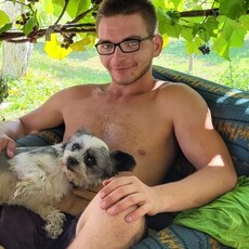 Оскар, 26, Каргат