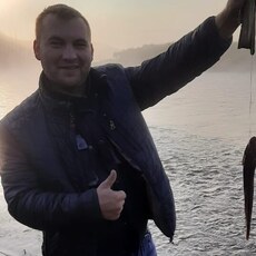 Лев, 44, Мантурово