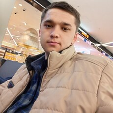 Гоша, 23, Херсон