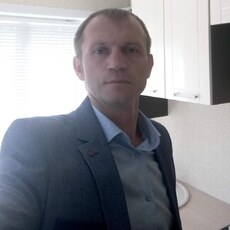 Юлиан, 46, Волжский