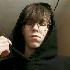 Владлен, 21, Буинск