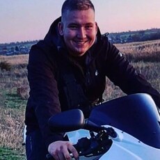 Владислав, 25, Святогорск