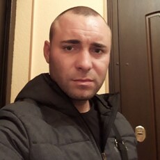 Валентин, 39, Новоуральск