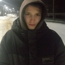 Исаак, 19, Улан-Удэ