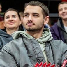 Макс, 28, Зея