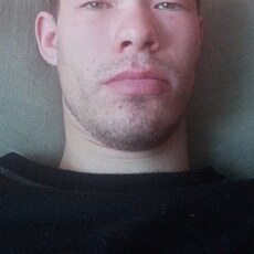 Эдуард, 23, Большой Камень