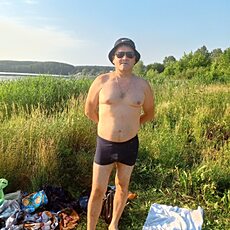 Вячеслав, 46, Свирск