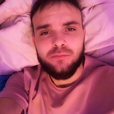 Афаня, 26, Ленинск