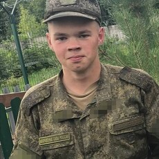 Борис, 20, Зуевка