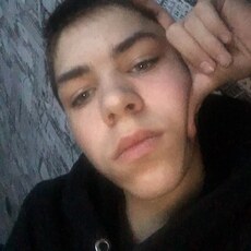 Станислав, 25, Остров