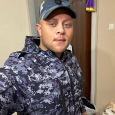 Валерий, 24, Микунь