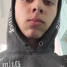 Елисей, 19, Купино