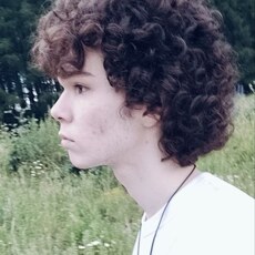 Афаня, 20, Артёмовск (Красноярский край)