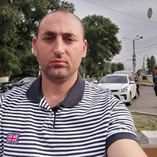 Давидик, 44, Строитель