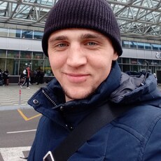 Пётр, 26, Мезень