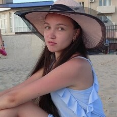 Люба, 19, Екатеринбург